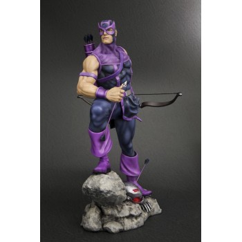 Marvel Classic Avengers Series Fine Art Statue 1/6 Hawkeye 32 cm